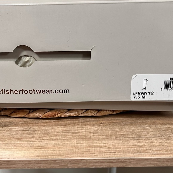 Marc fisher faux leather over the knee tie boots. style - VANY2 - Picture 4 of 9